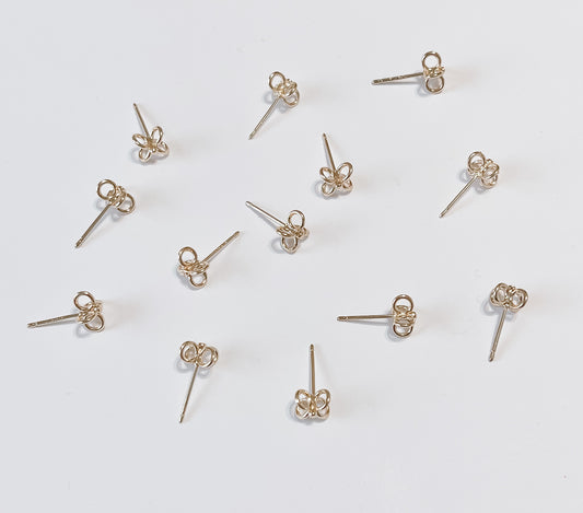 Clover Stud